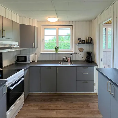 Semesterbostad 2 Bedroom Stunning In *